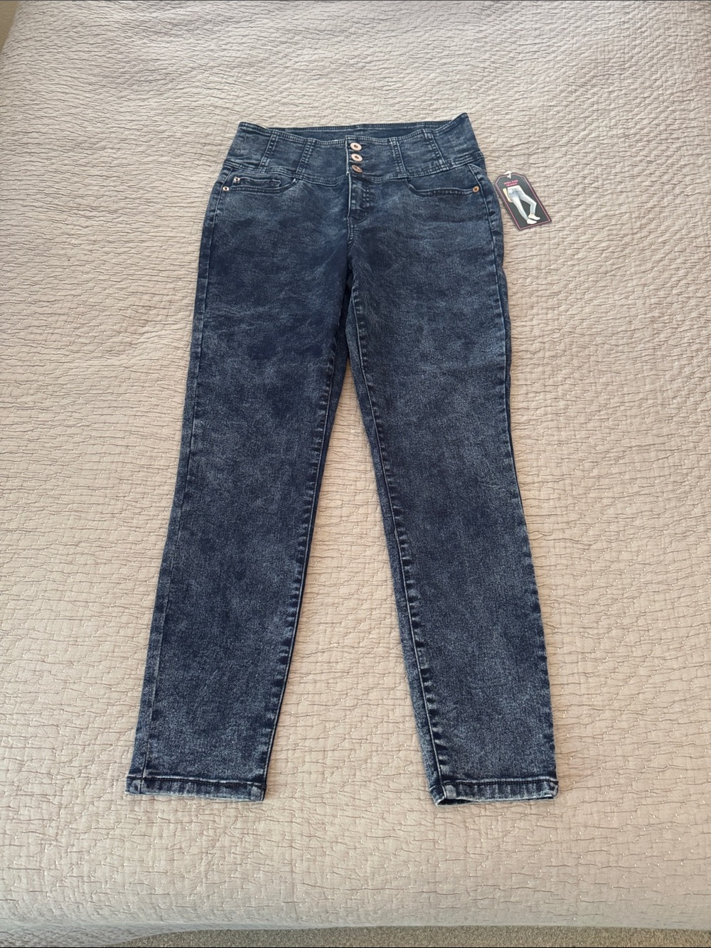 No Boundaries High Rise Skinny Jeans